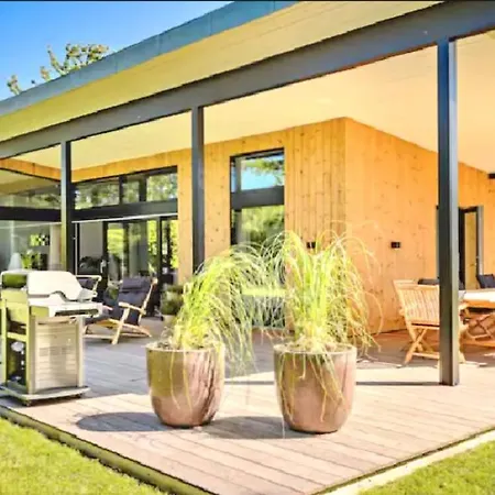 Villa Moderne Hus Taet Pa Stranden Føllenslev